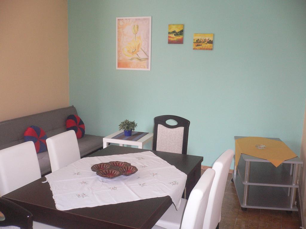 Ceki Appartement *