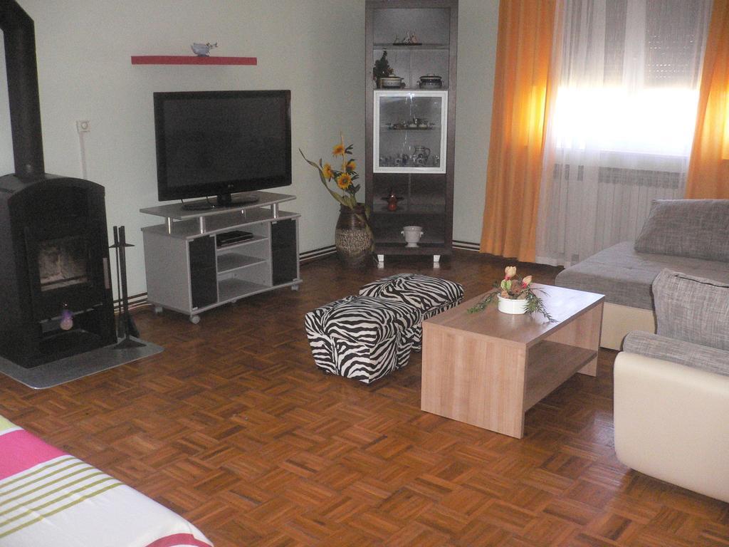 Apartmán Ceki *